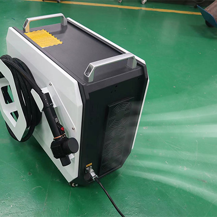 Pulsed fiber laser cleaning machine air cooling