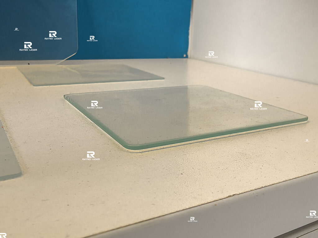 Ultrafast glass cutting samples 2