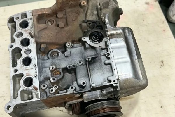 Pulse Laser Cleaning for Engine Cleaning